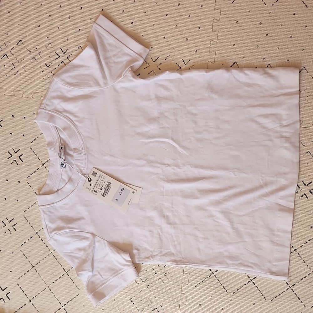 NWT Zara top 0962992250
